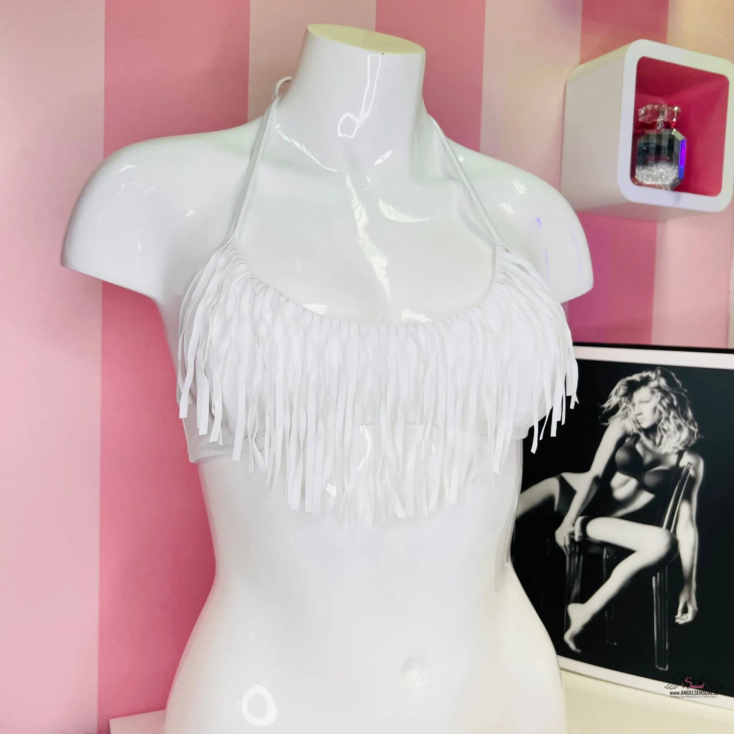 Stylové Plavek Fringe Halter s Odnímatelným Polstrováním - XS / Bílá / Druhá kategorie