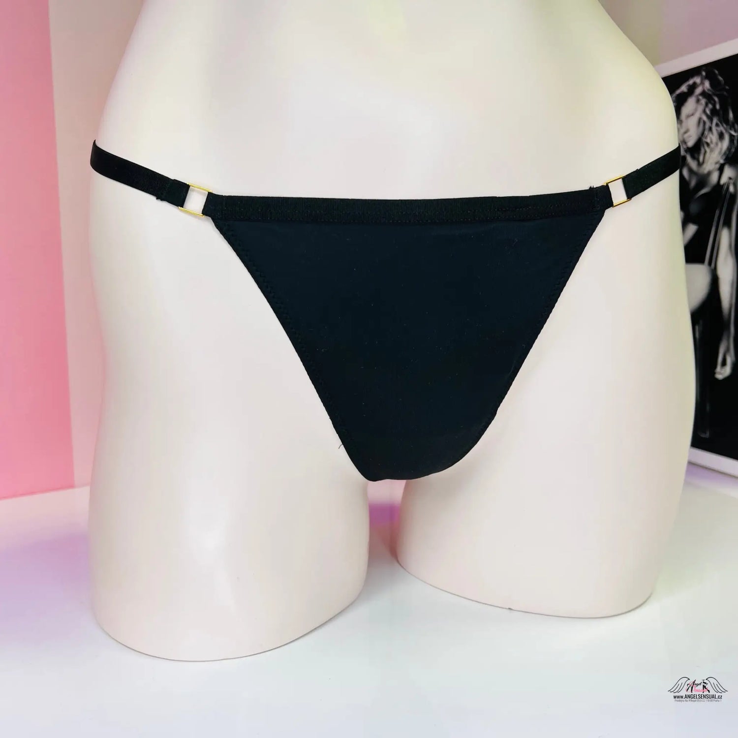 Velmi sexy tanga V-String od Victoria’s Secret! - Černá / S / Nové se štítky - Tanga Secret